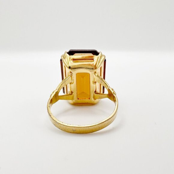 Vintage Emerald Cut Topaz Citrine Rhinestone Costume Cocktail Ring Size 8 - Picture 3 of 7